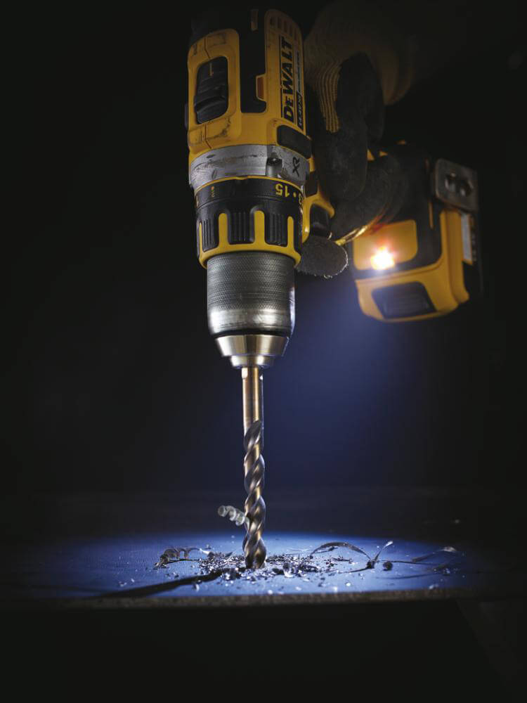 C����o �� ������� DeWALT DT5567 