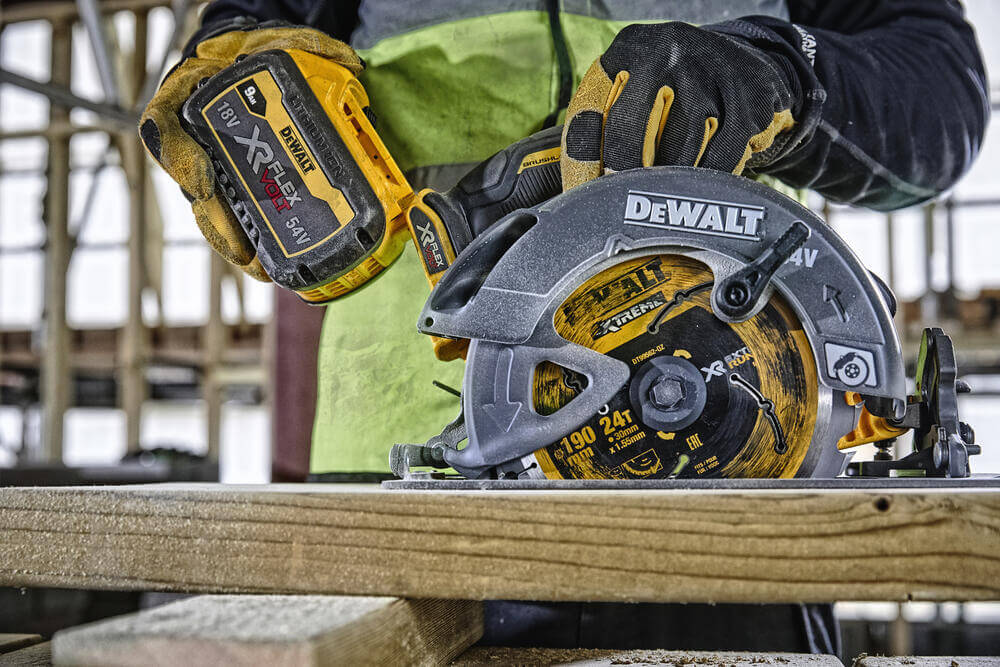 ���� �������� �������������� DeWALT DCS578NT 