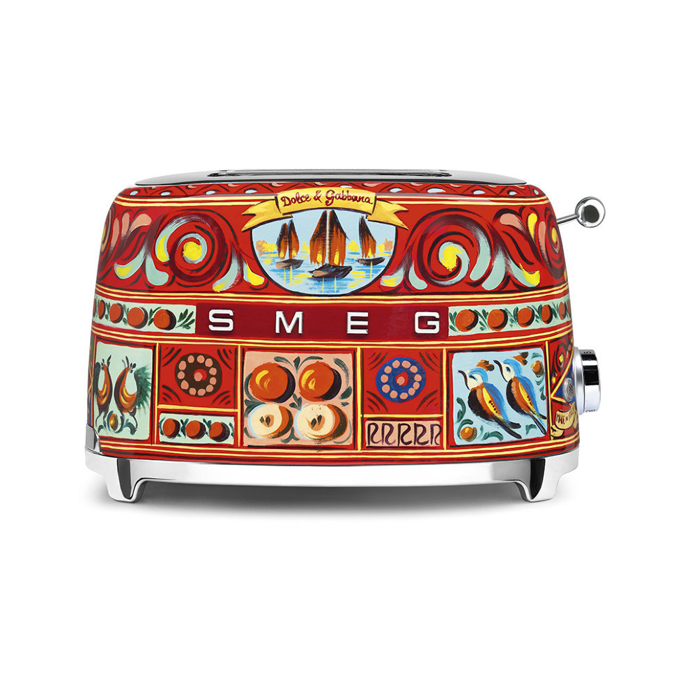������ Smeg TSF01DGEU 