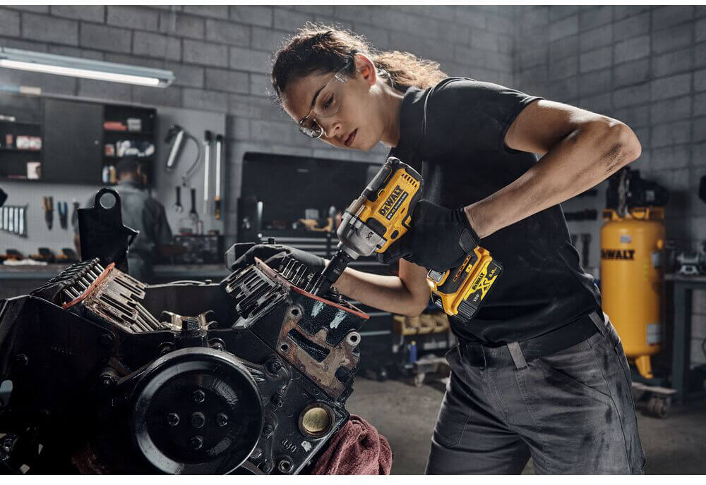 ��������� ������� �������������� ����������� DeWALT DCF891N 