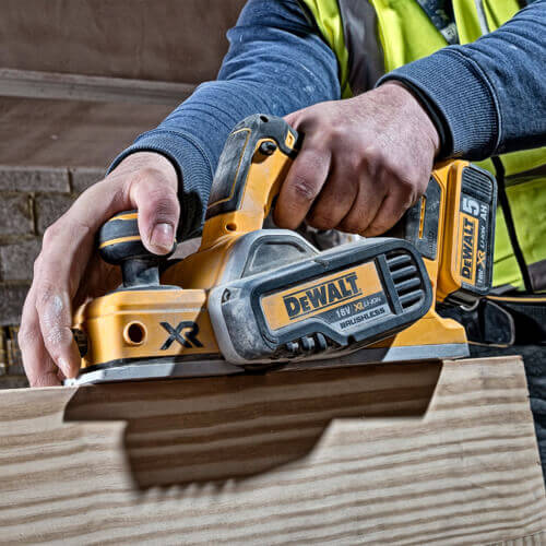 ������� �������������� ����������� DeWALT DCP580P2 