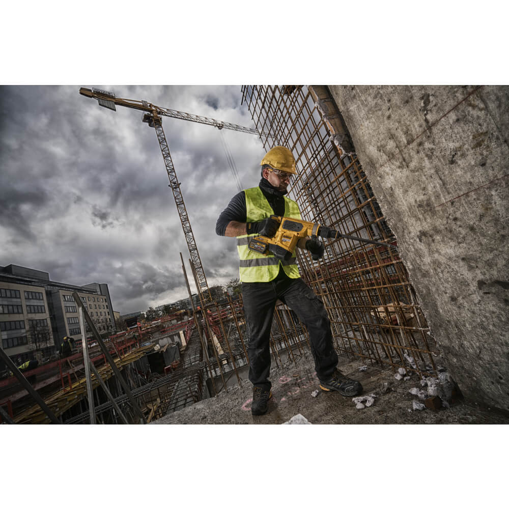 ���������� �������������� ����������� SDS MAX DeWALT DCH481N 