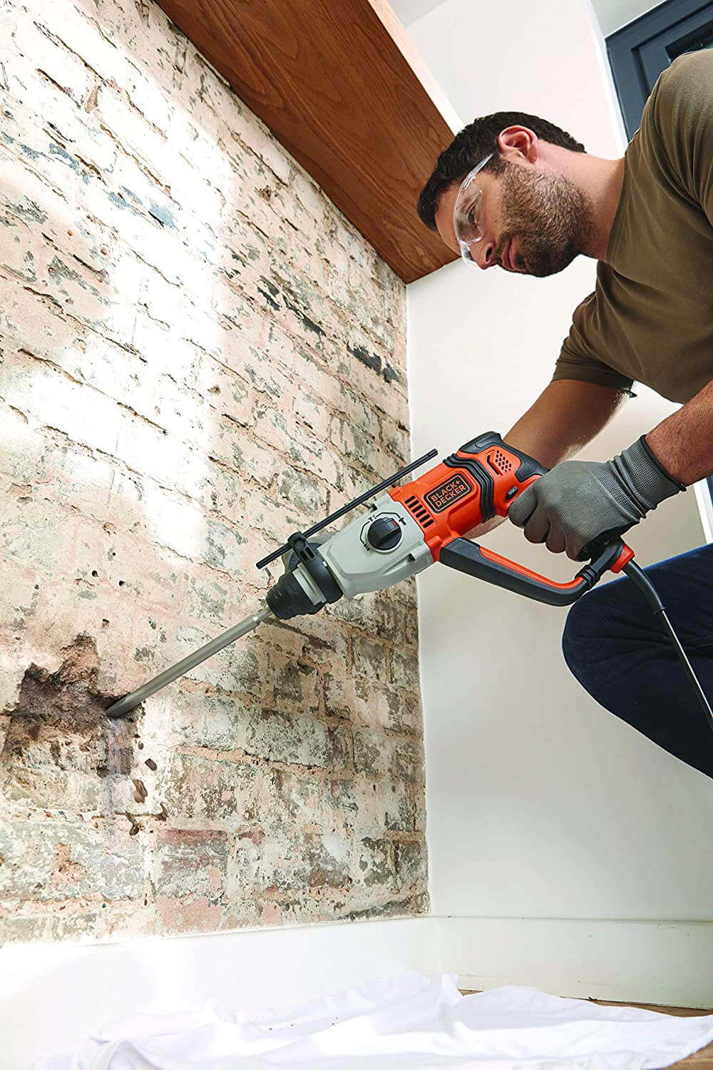 ���������� ������� SDS-Plus BLACK+DECKER BEHS02K 