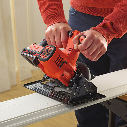 ���� �������� �������������� BLACK+DECKER BDCCS18 