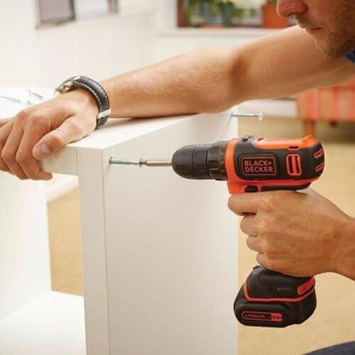 �����-���������� �������������� BLACK+DECKER BDCDD12KB 